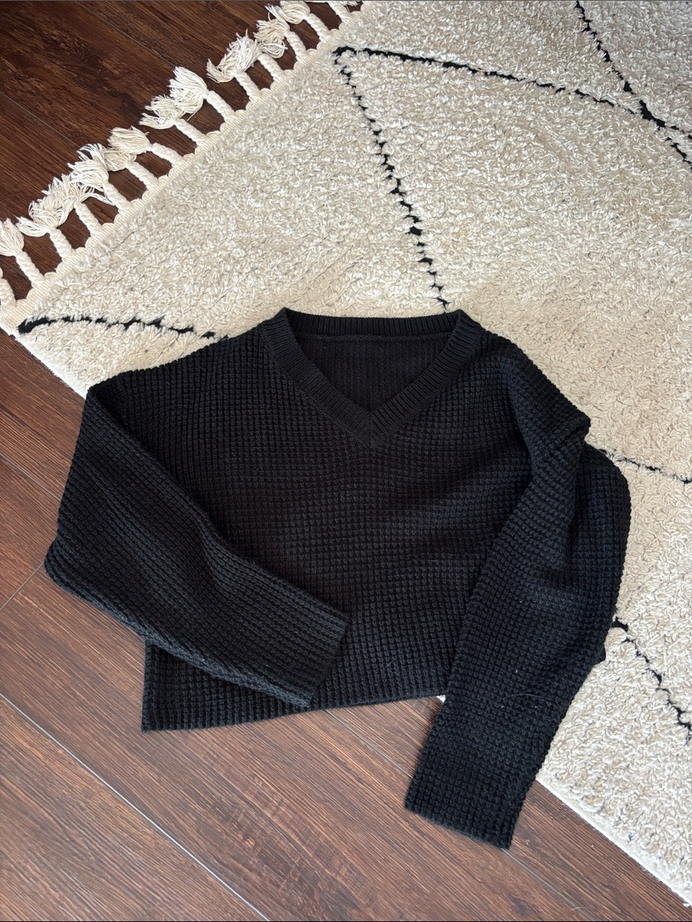Women's Black V-Neck Textured Knit Sweater Top
